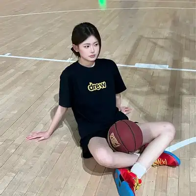 邓巧